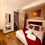 Pavillon Opéra Lafayette Hotel