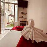 Pavillon Opera Lafayette 3*