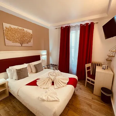 パビリオン オペラ ラフェイエット 3* パリ