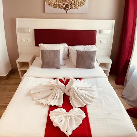 Hotel Pavillon Opéra Lafayette 3*