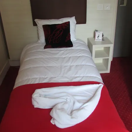 パビリオン オペラ ラフェイエット ホテル 3*