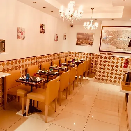 Pavillon Opera Lafayette 3*