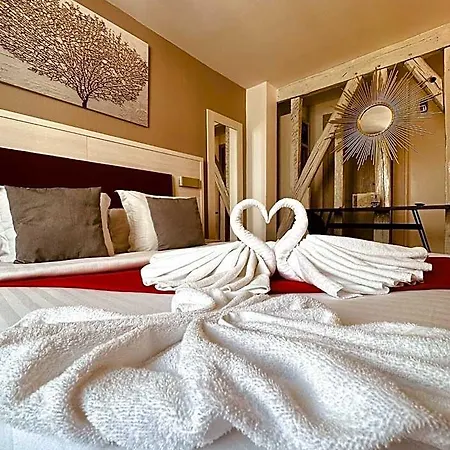 Отель Pavillon Opera Lafayette 3*