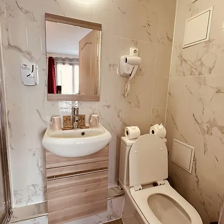 Pavillon Opera Lafayette 3* Παρίσι