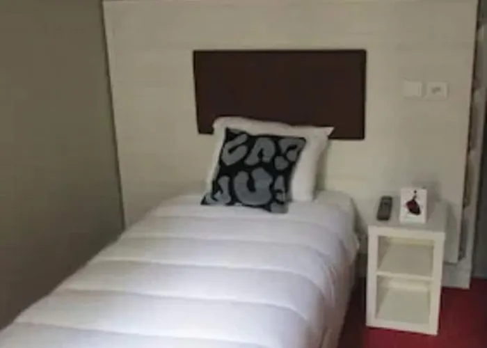 Pavillon Opera Lafayette Отель 3*