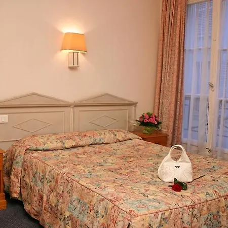 Pavillon Opera Lafayette 3*